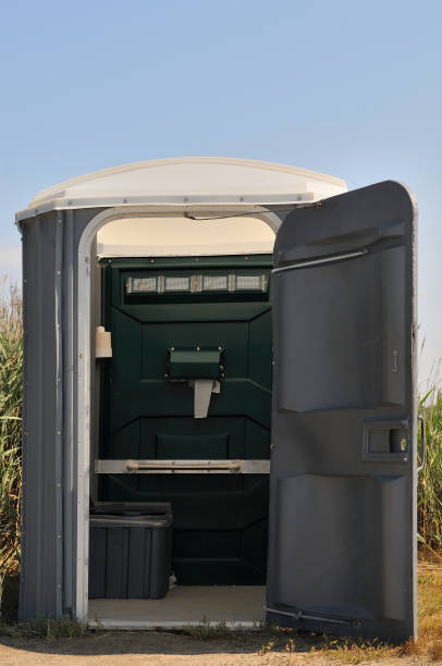 Best Affordable porta potty rental  in Dellwood, MO